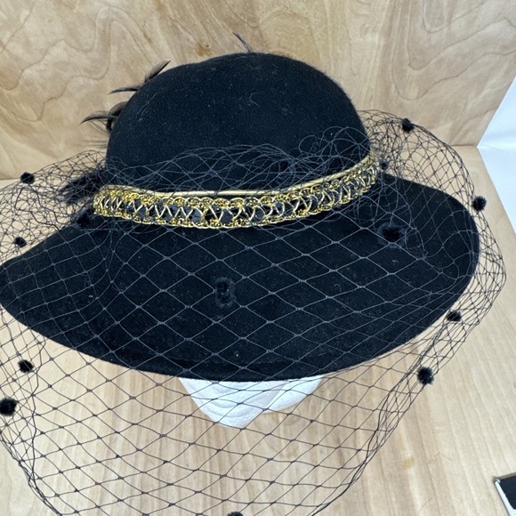 Vintage 1950s Doris Designed Black Felt Hat Netting Feathers Ribbon Gold Accents